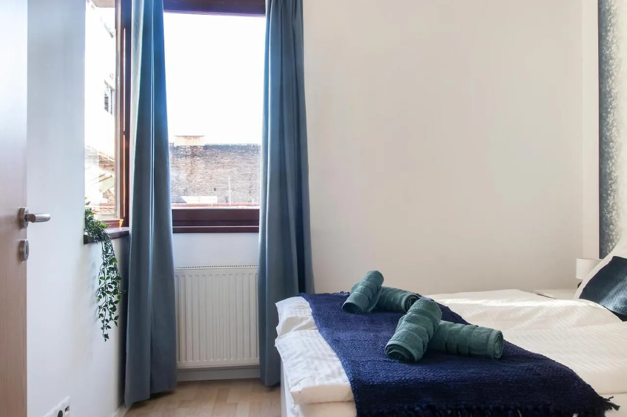 Momo Luxury Apartments Budapest Opera